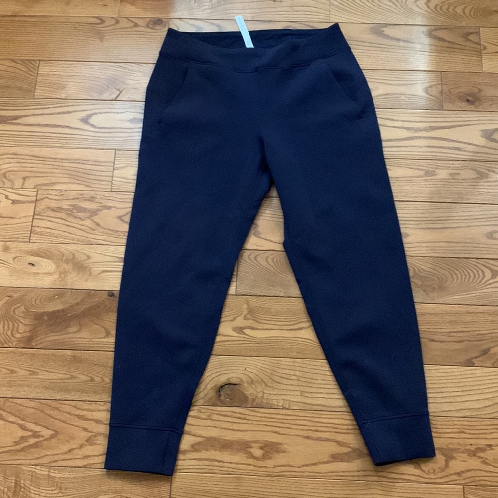 Lululemon athletica pants with pockets, navy blue, size 12